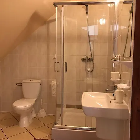 Pokoje Goscinne Kalut *