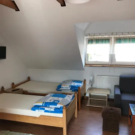 Pokoje Goscinne Kalut Homestay